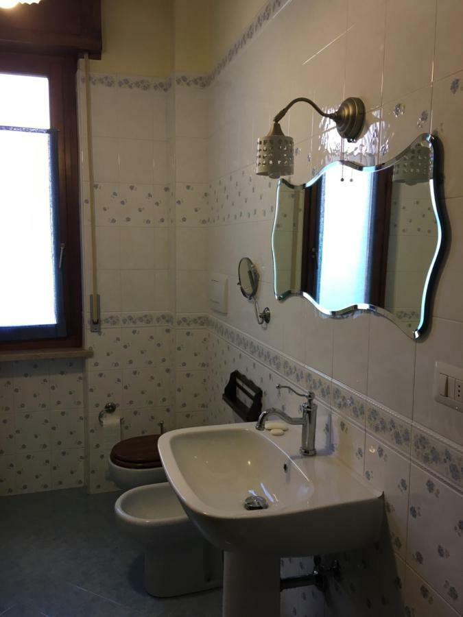 Interno 16 Leilighet Verona Eksteriør bilde